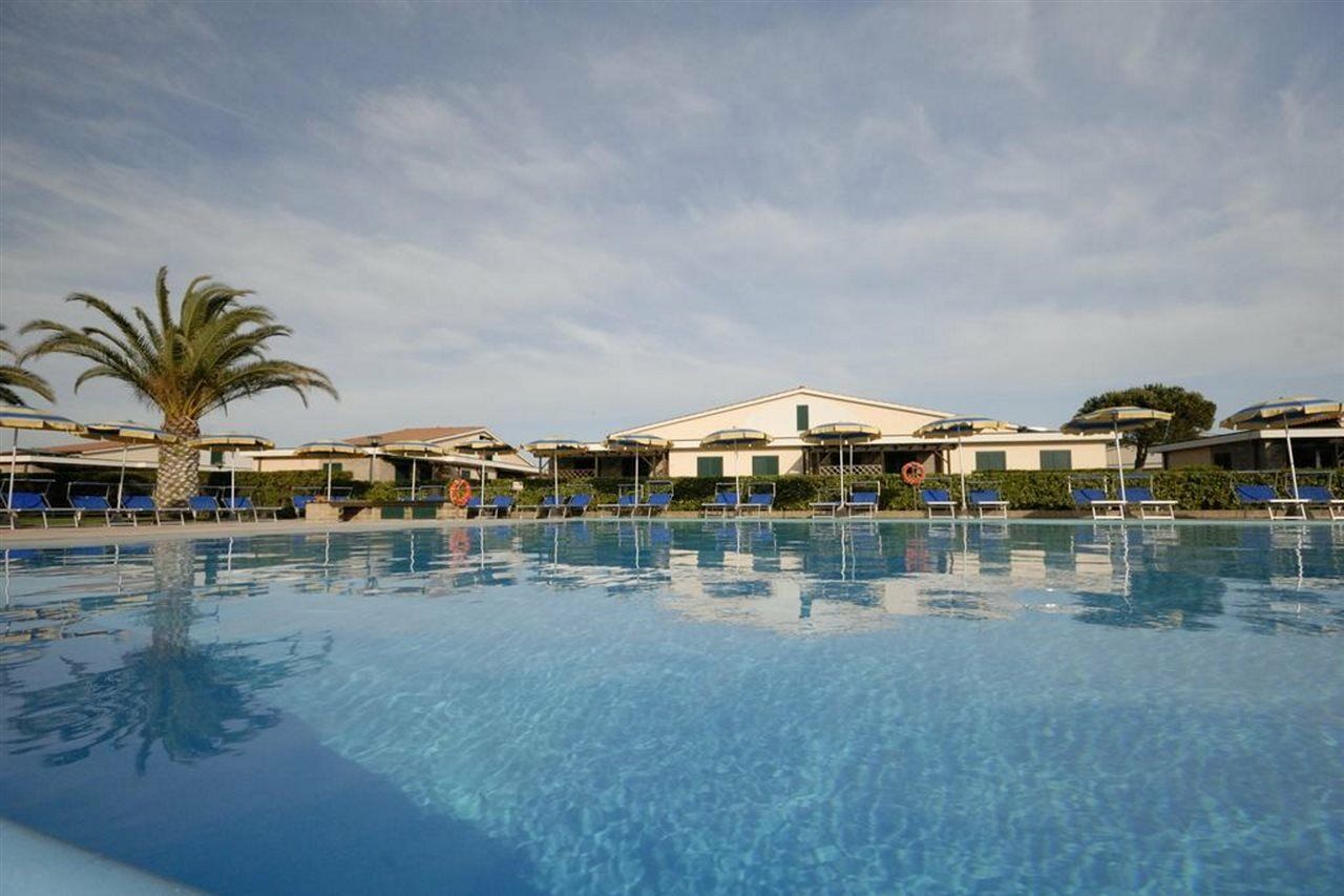 Vakantiepark Villaggio Turistico La Cecinella